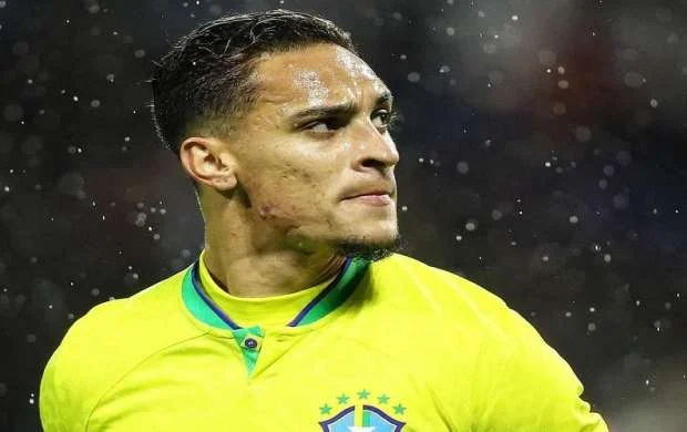 Sevgilisini döyən braziliyalı futbolçu millidən qovuldu - RƏSMİ 