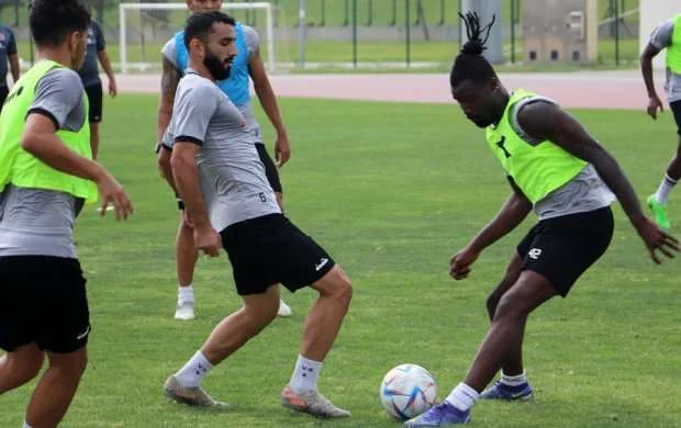 3 günlük fasilədən sonra məşqlərə davam 