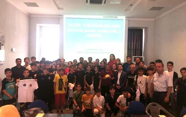 Millimizin üzvləri Şəkidə uşaq və yeniyetmə idmançılarla görüşdülər 