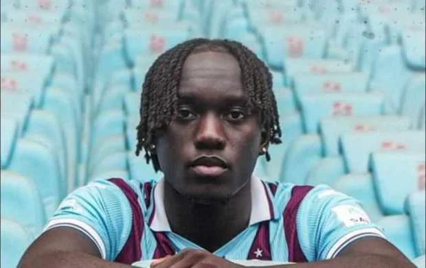 "Trabzonspor" fransalı hücumçu ilə gücləndi 