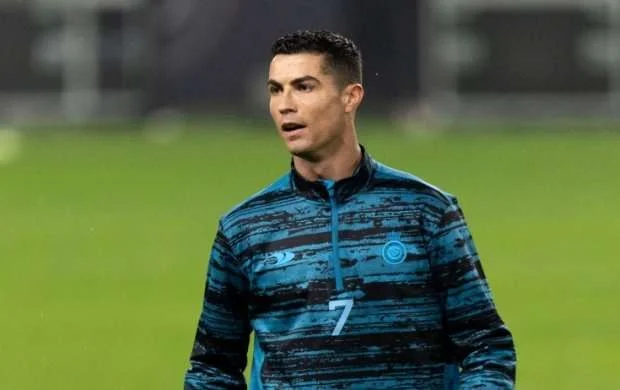 Ronaldu zəlzələ qutbanlarına jest etdi 