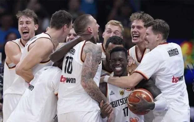 Almaniya dünya çempionu oldu 