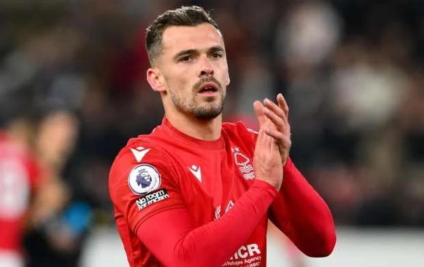 İngilis futbolçu 5 aylıq futboldan uzaqlaşdırıldı 