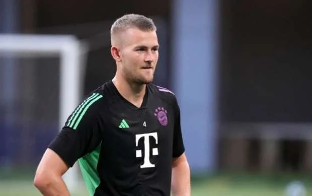 Tuxel "Bayern"in bu futbolçusundan narazıdır 