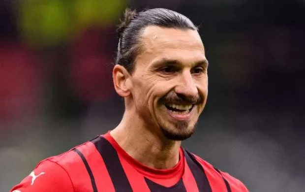 İbrahimoviç "Milan"da çalışacaq 