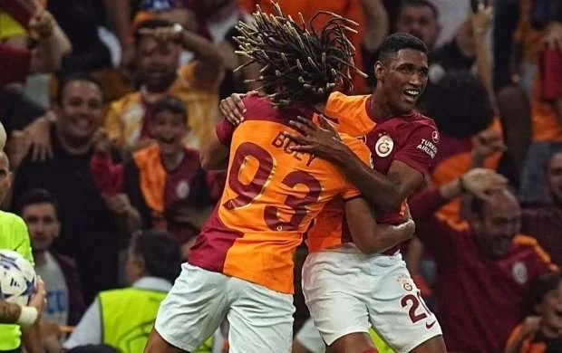 ÇL: Turun ən yaxşı qoluna görə mükafata namizədlər bilindi 