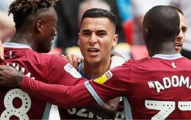 Bundesliqa klubu yeni transfer reallaşdırdı - RƏSMİ 