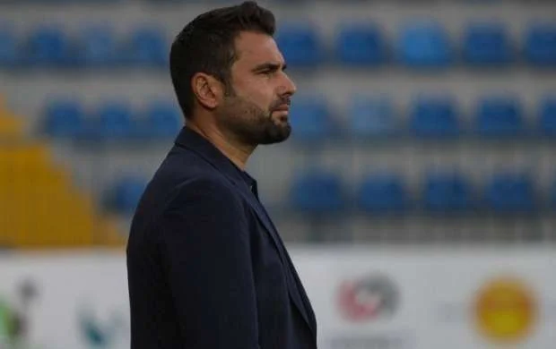 “Proses gedir, yeni komanda qurulur” – Adrian Mutu 