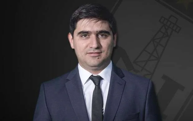“Neftçi”də vitse-prezident ayrılığı 
