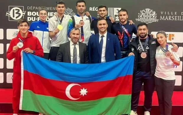 Azərbaycan karateçiləri Fransada 5 medal qazandılar 