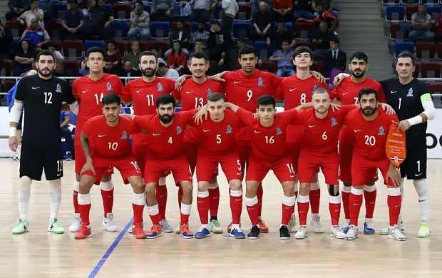 DÇ: Millimiz Qazaxıstanla üz-üzə - YENİLƏNİR 