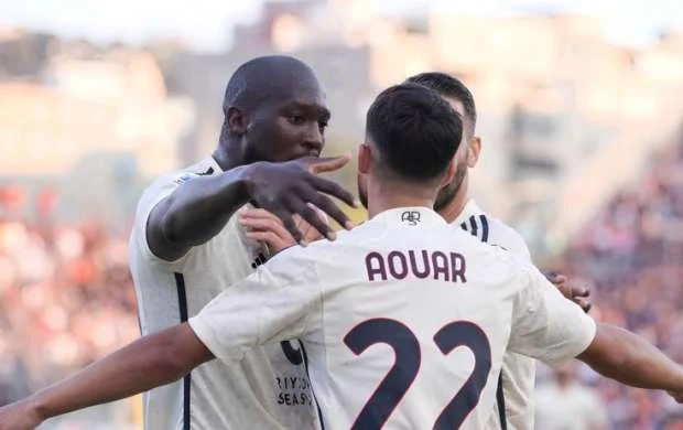 "Danışmaqdansa, meydanda göstərirəm" - Romelu Lukaku 