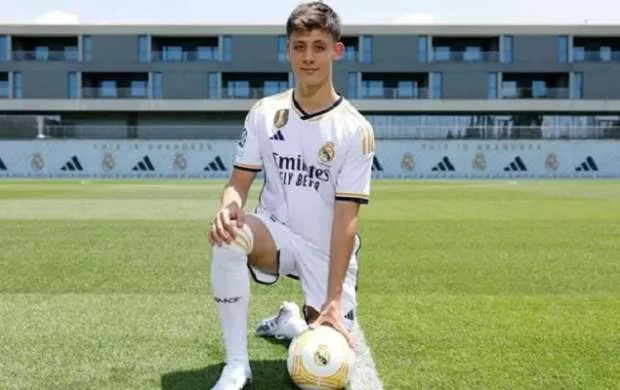 Arda Gülər debüt matçına çıxacaq 