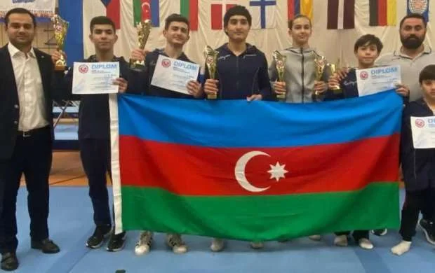 Azərbaycan gimnastları Çexiyada çempion oldular 