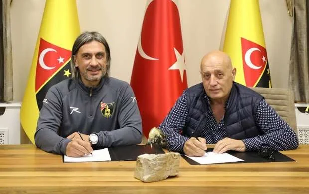Super Liqa klubunda yeni baş məşqçi 