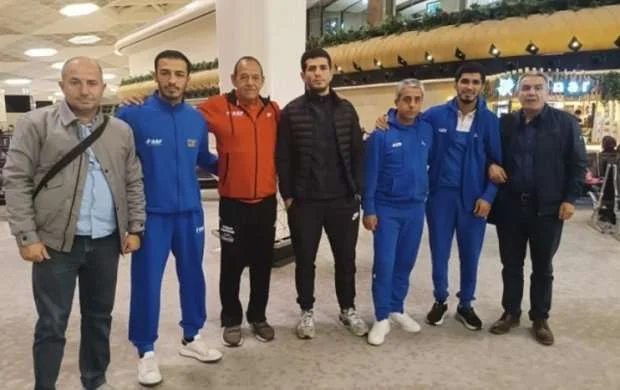 Boks millimiz "Qızıl əlcək" turnirinə yollandı 