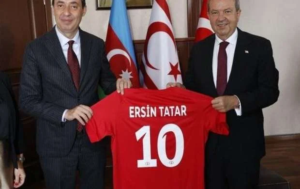 Kiprin prezidentinə “Turan Tovuz”un forması hədiyyə edildi 