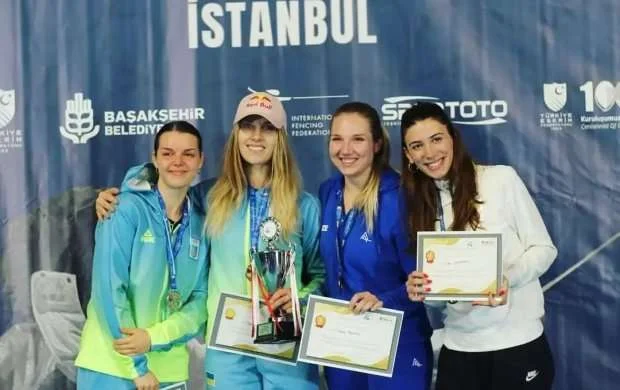 Anna Baştadan İstanbulda bürünc medal 