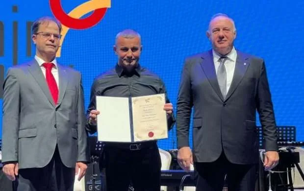 Qurban Qurbanov nüfuzlu mükafata layiq görüldü 