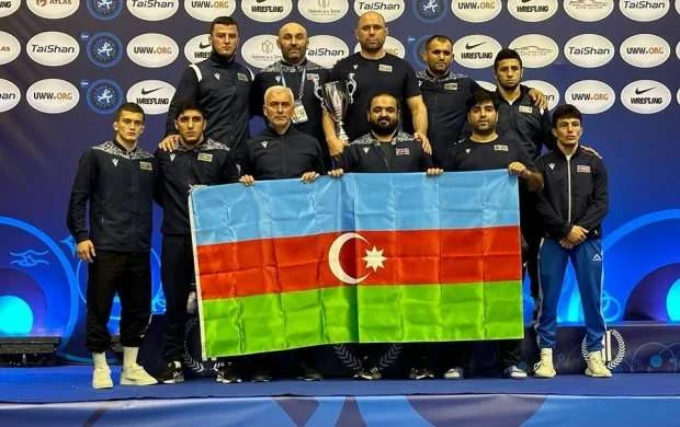 Sərbəst güləşçilərdən DÇ-də daha 3 medal 