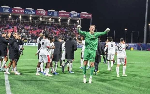 Fransa çempionatında 39 illik rekord 
