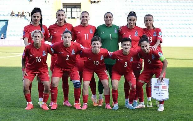 Millimiz Monteneqroya böyük hesabla qalib gəldi 