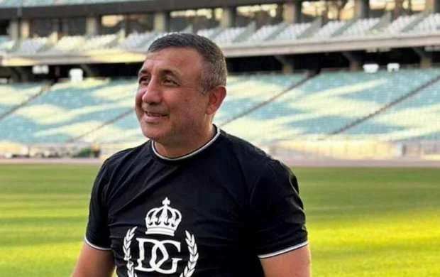"Hakimlərin penaltiləri verməməsi onu özündən çıxardı, gözünə qan sızdı" 