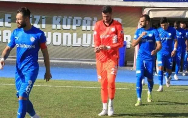 Azərbaycanlı futbolçunun komandası Türkiyə kuboku ilə erkən vidalaşdı 