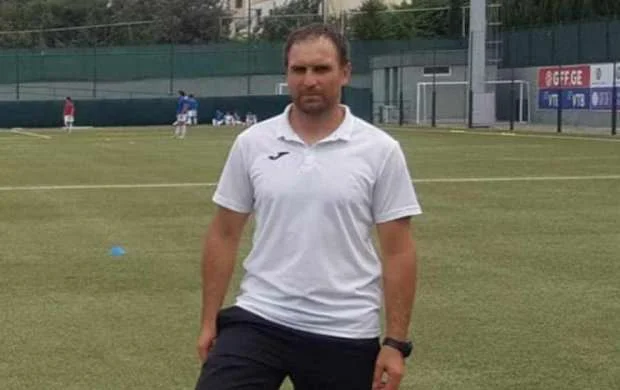 "İkinci topu buraxandan sonra komandam özünəinamı itirdi" - Məmmədov 0:4-ü şərh etdi 