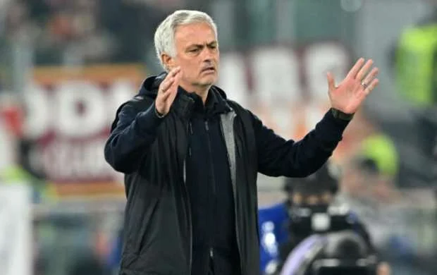 Mourinyu möhtəşəm "kambək"dən sonra: "Leççe"dən üzr istəyirəm" 