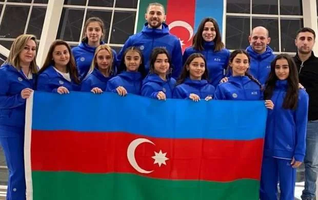 Azərbaycan gimnastları Türkiyəyə yollandılar 
