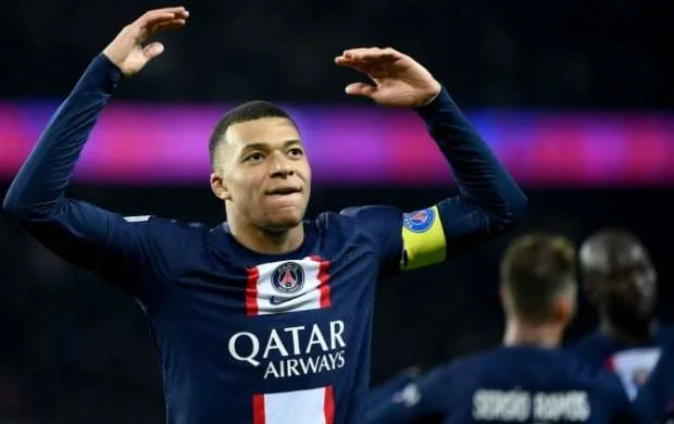 Mbappe Deşamla Enrikeni müqayisə etdi 