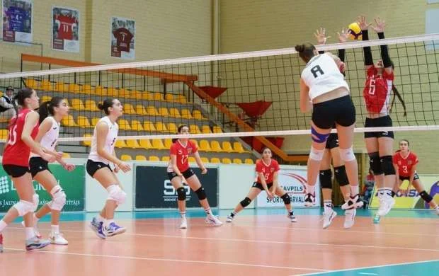 Millimiz son görüşündə də uduzdu 