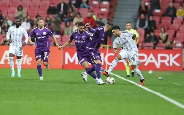 Şahruddinin komandası xal itirdi, “Beşiktaş”la “Fənərbağça” qalib gəldi 