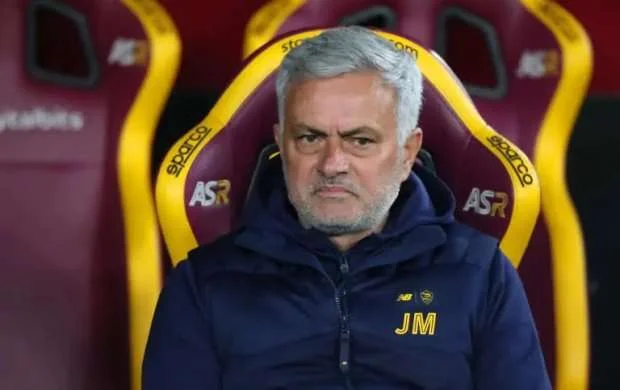 Mourinyu təslim oldu: "A Seriyasını bu iki komandadan biri qazanacaq" 