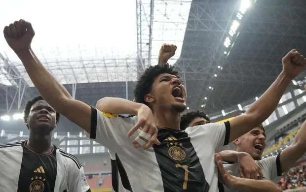Dünya çempionatında ilk finalçı bilindi 