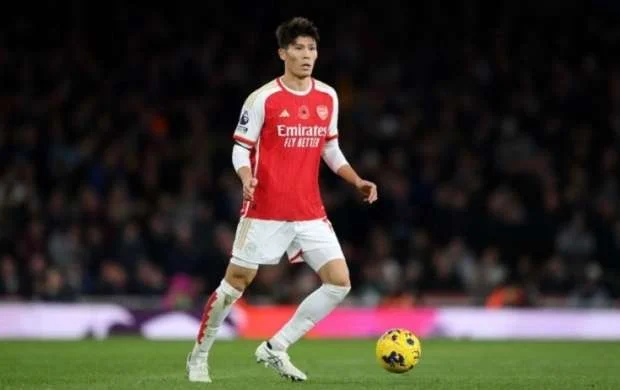 "Arsenal" yapon futbolçusu ilə bağlı qərarını qətiləşdirdi 