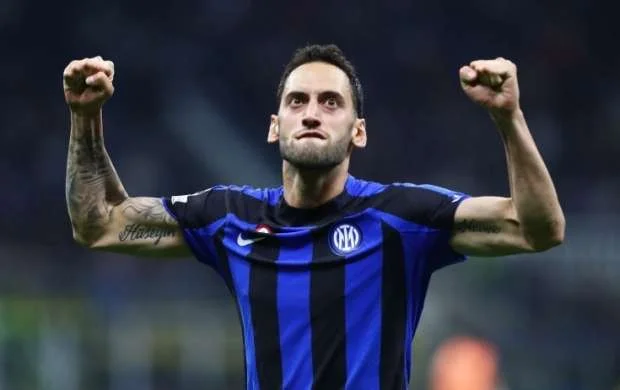 Çalhanoğlu "Napoli" üzərində darmadağını belə şərh etdi 