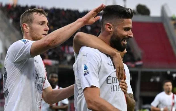 "Milan" meydana buraxmağa oyunçu tapmır - 8 itki! 