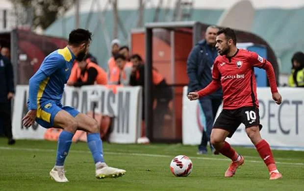 “Qəbələ” ilə “Kəpəz”in 26-cı dueli 