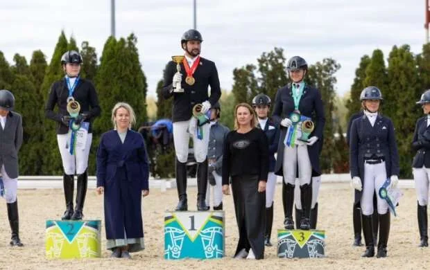 Azərbaycan idmançısı atıcılıq yarışlarında 2 medal qazandı 
