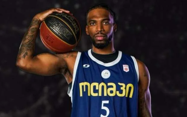 Azərbaycan təmsilçisi heyətini yeni basketbolçu ilə gücləndirdi 