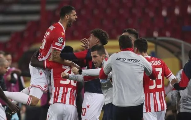 "Srvena Zvezda"dan yeni dünya rekordu 