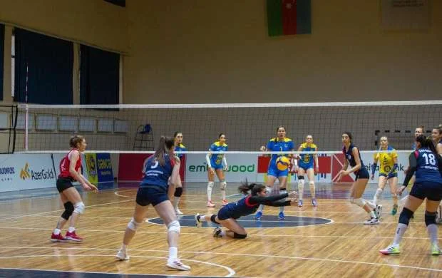 Ölkə çempionatında növbəti oyunlar keçirilib 