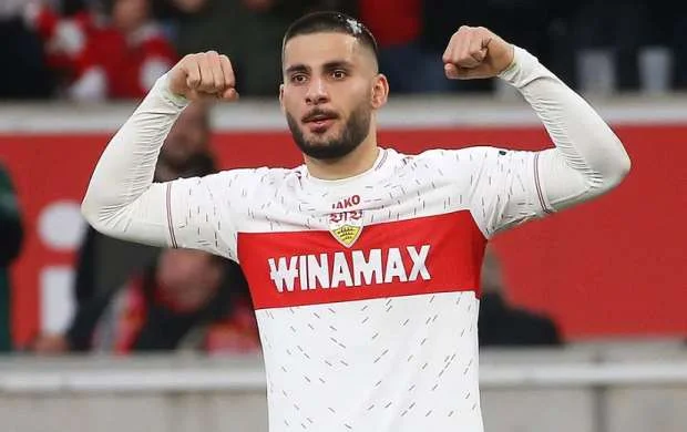 Türk futbolçu Bundesliqanın ən yaxşı futbolçusu oldu 