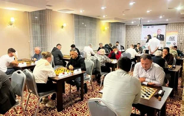 Bakıda dama üzrə beynəlxalq yarış keçirilir 
