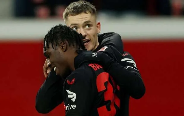 “Bayer” və “Bayern” darmadağınla qalib gəldi 