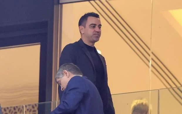 Xavi qovulur? - Laporta açıqladı 