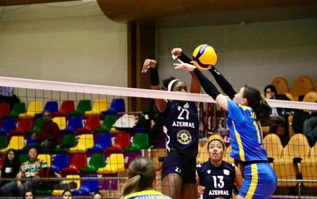 Azərbaycan çempionatında ilin son oyunları keçirildi 