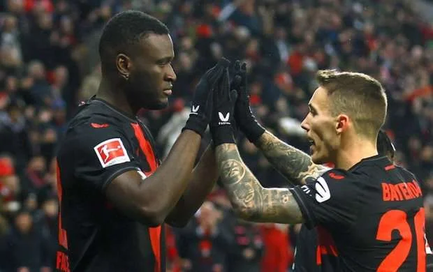 “Bayer”dən darmadağın, “Bayern”dən çətin qələbə 